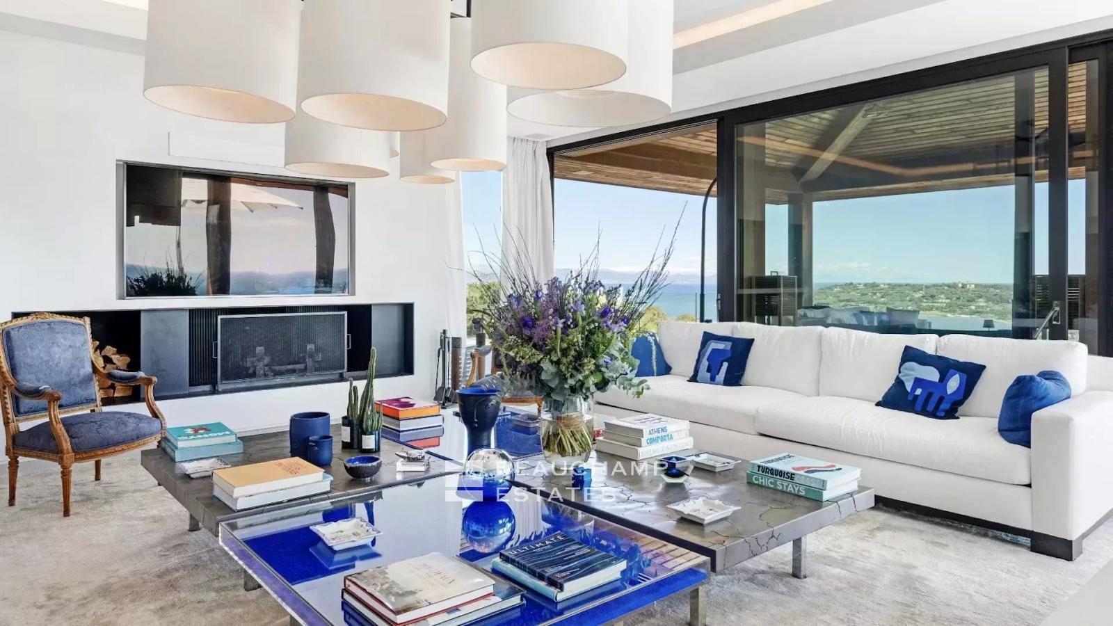 Villa d'exception proche du villa de Saint-Tropez avec prestations de grand luxe