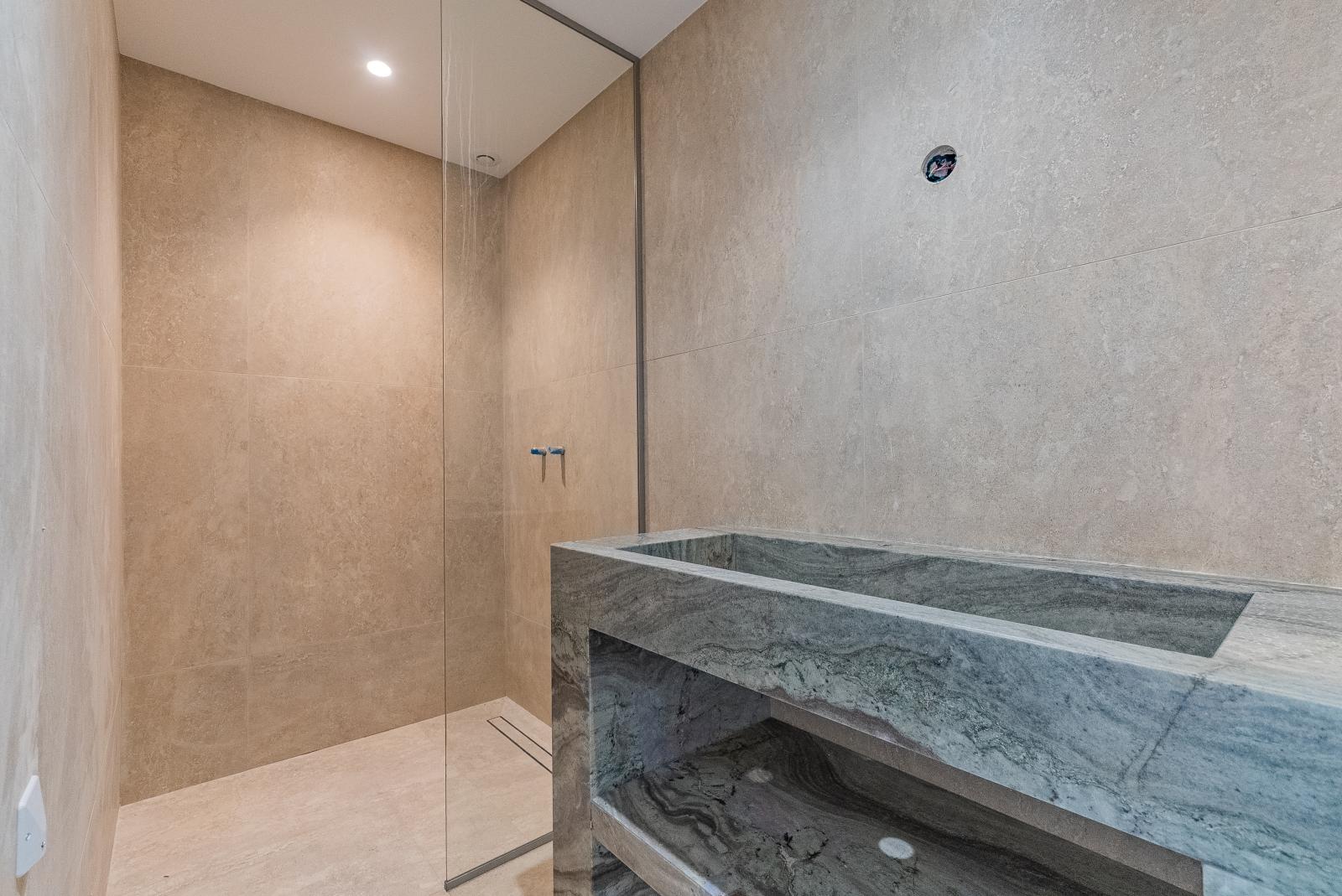 ROQUEBRUNE CAP MARTIN - NOUVELLE MAISON - 5P - VUE MER PANORAMIQUE