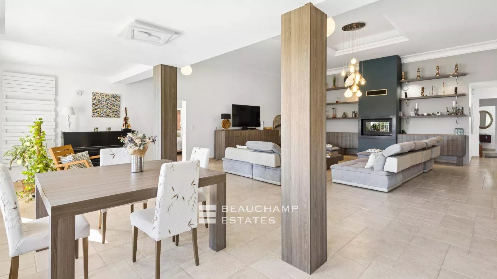 Villa néo-provençale 5 chambres avec piscine  - Nice Fabron