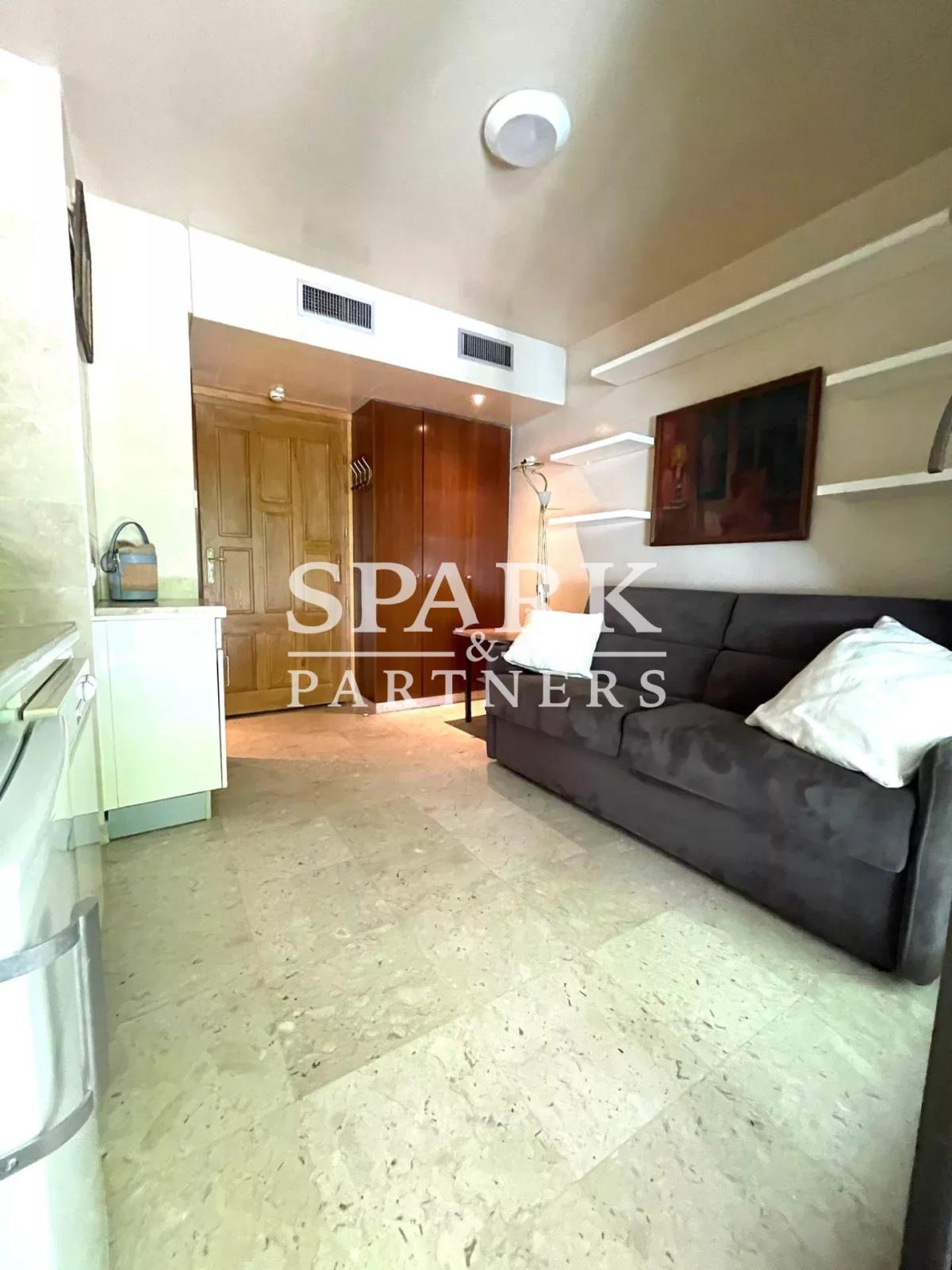 Monaco - Moneghetti - Charmant studio avec jardin