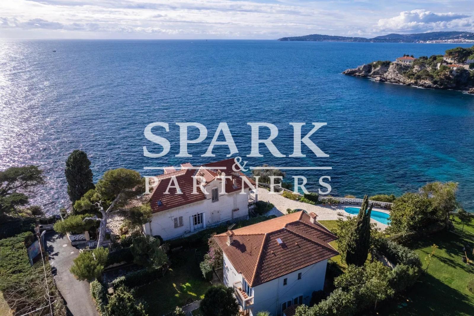 Villa en Bord de Mer à Cap d'Ail : Un Bijou à Ne Pas Manquer