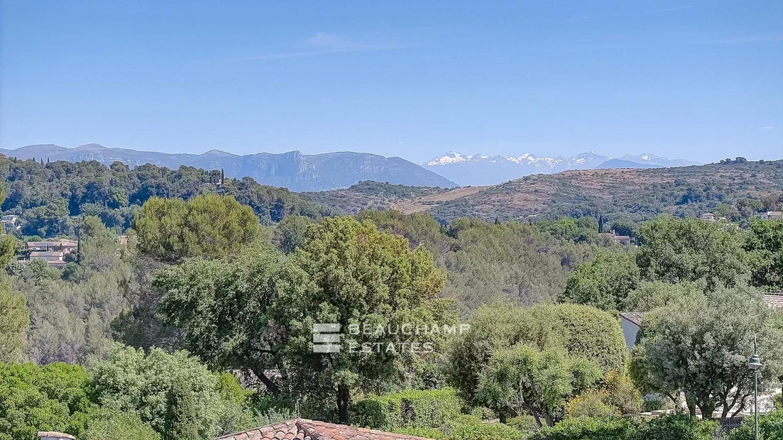 Villa provençale dans un domaine fermé - Biot
