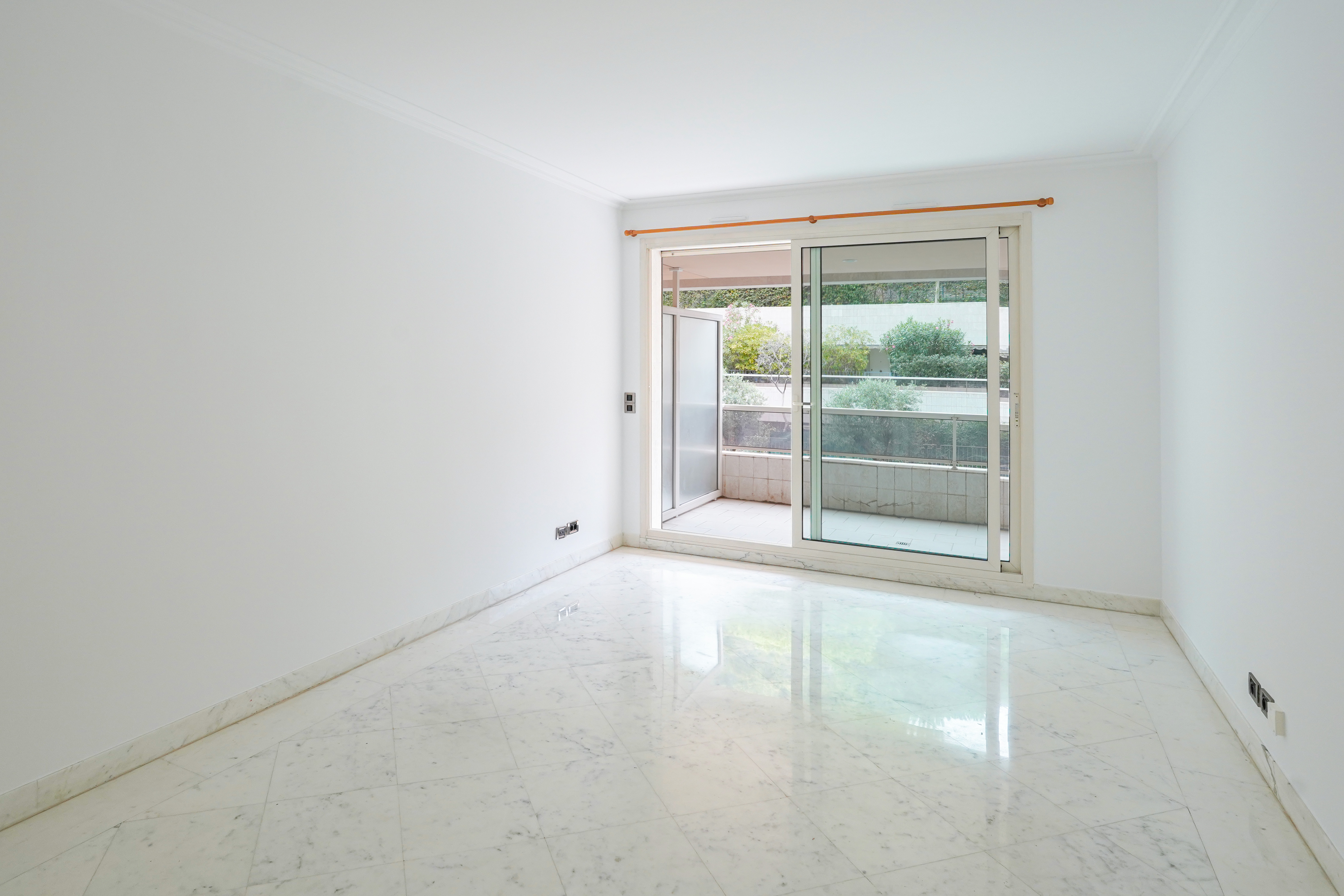 acb83_pie-ce-principale-patio-palace-studio-barnes-valeri-agency-monaco-1789112567.jpg