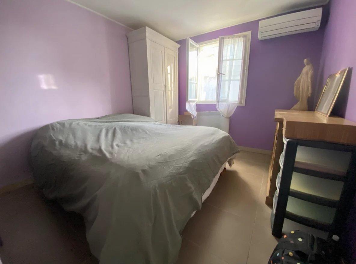 VIDAUBAN  BELLE VILLA 2 APPARTEMENTS 136M2 PRES DU CENTRE