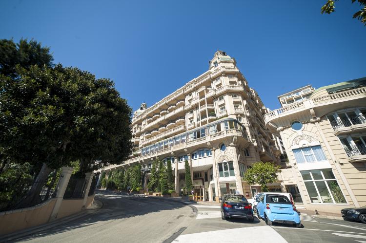 Rare : Grand bureau de plein pied en plein coeur du Carré d'or !