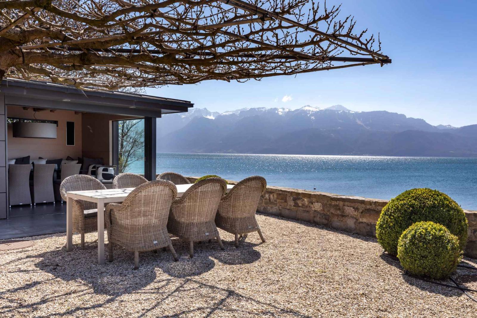 Propriété d’exception au bord du lac Léman