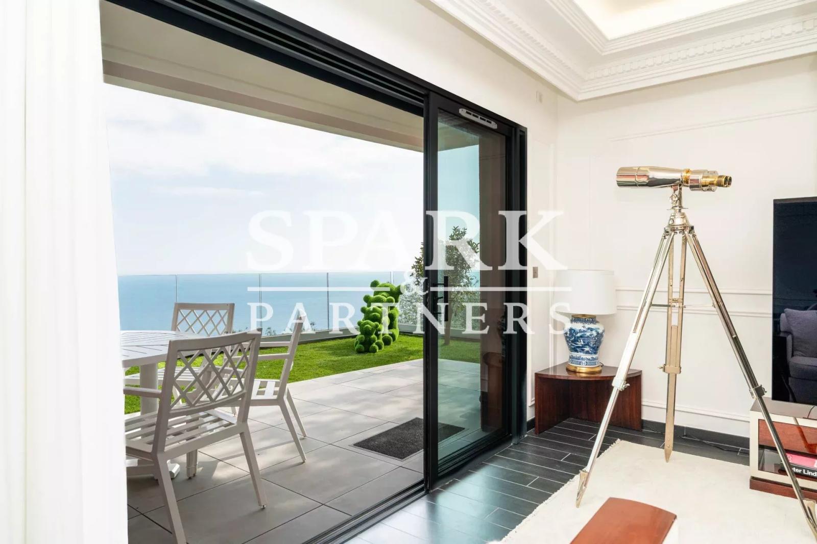 Eze - splendide duplex de 5 pièces