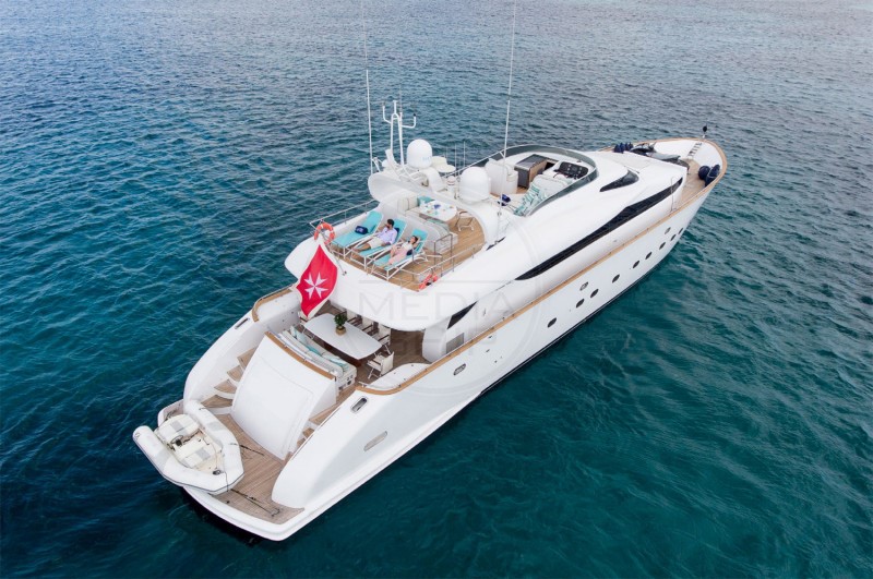 Fipa Maiora 31 dp fly-img1