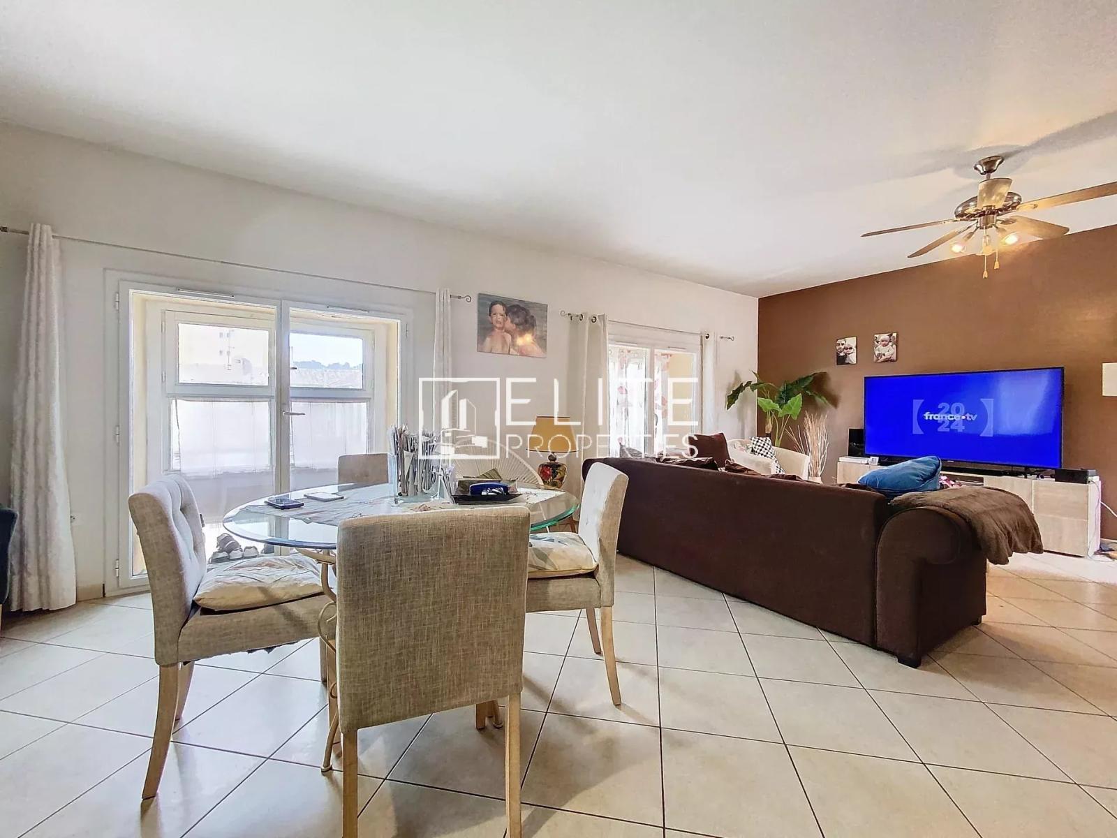 APPARTEMENT 3 PIECES 92m² + PARKING - VALLAURIS