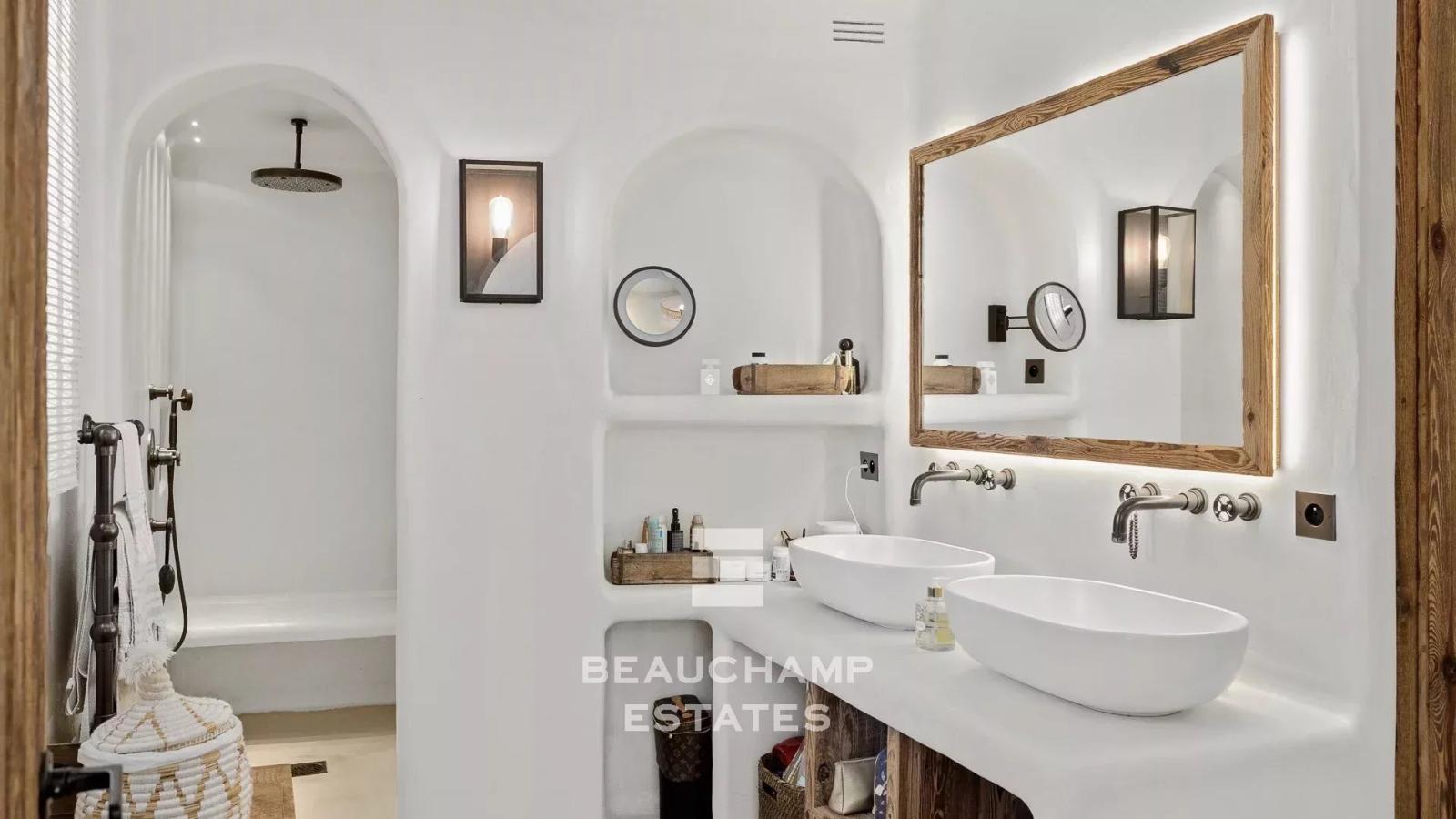 Propriété de charme 5 chambres avec piscine à Mougins