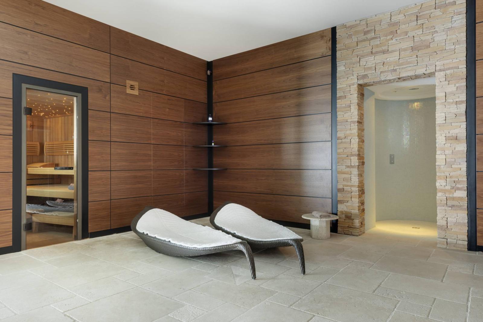 Situation privative et vue panoramique sur le lac