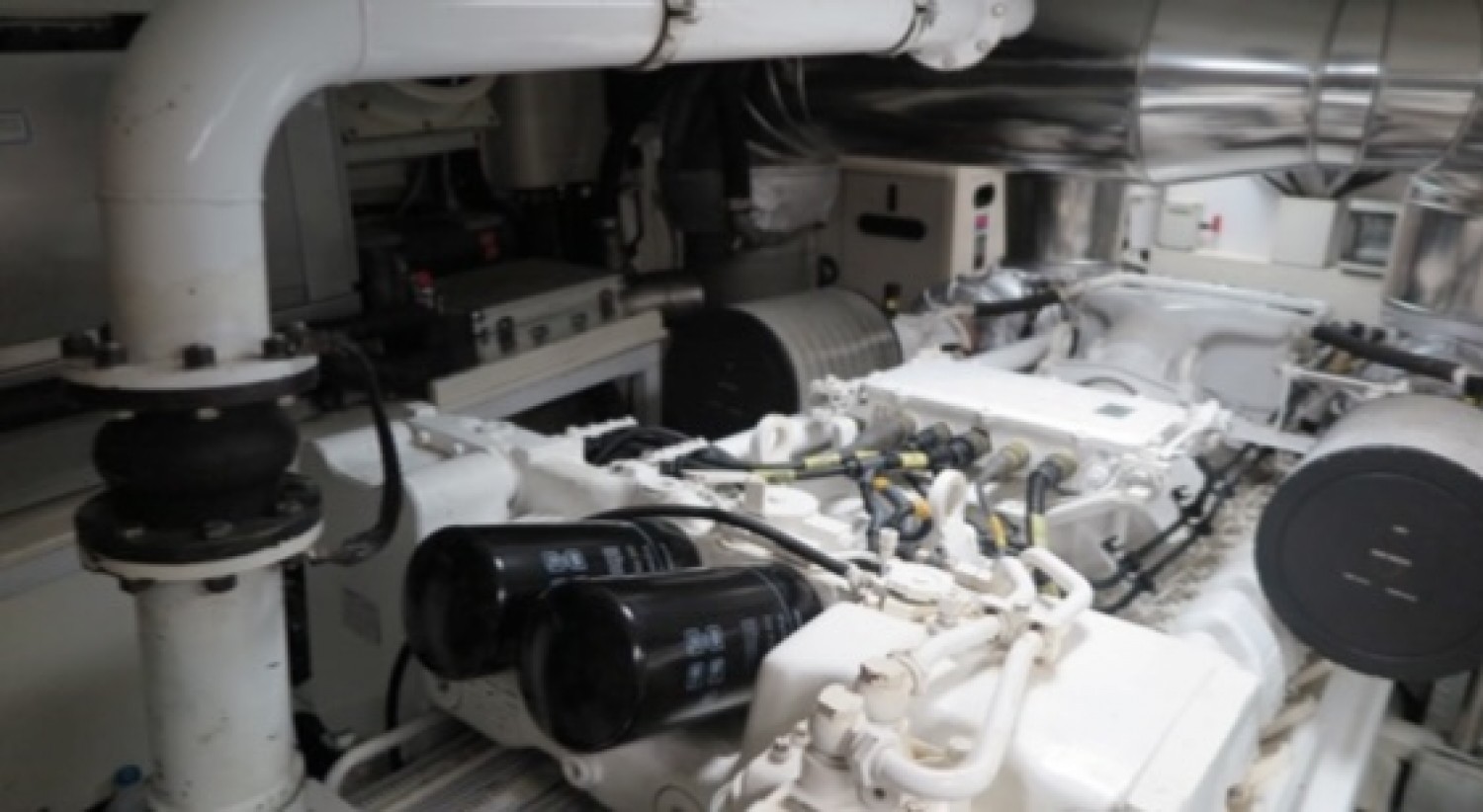 ad671_bateau_riva-opera-85_9576736.jpg