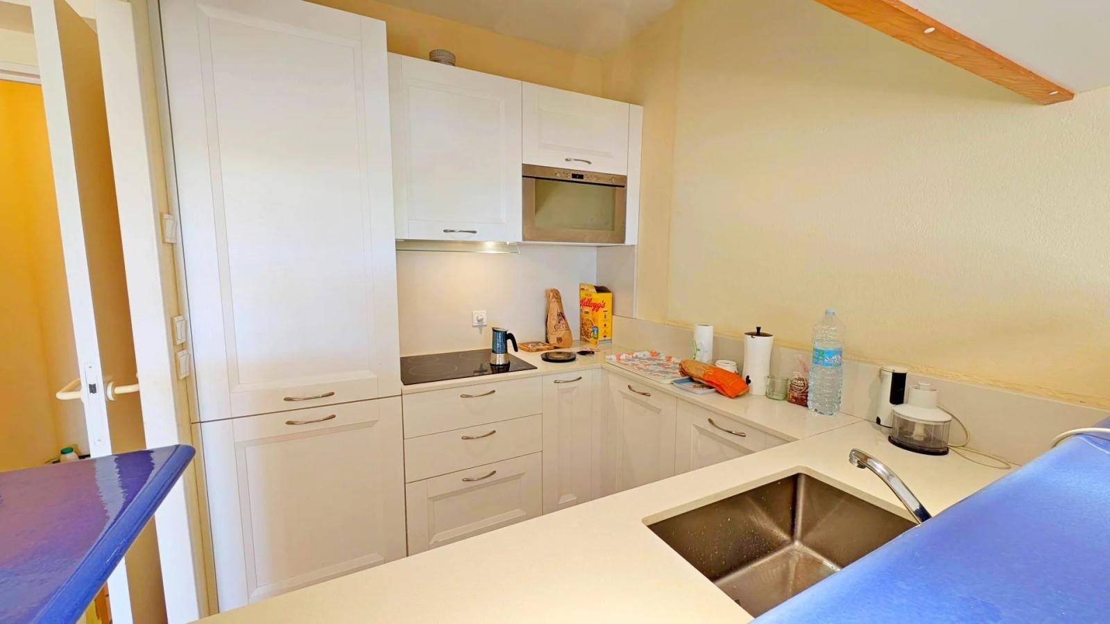 ACHAT SAINT RAPHAEL  Proche des plages d'Agay, dans domaine sécurisé avec golf, tennis