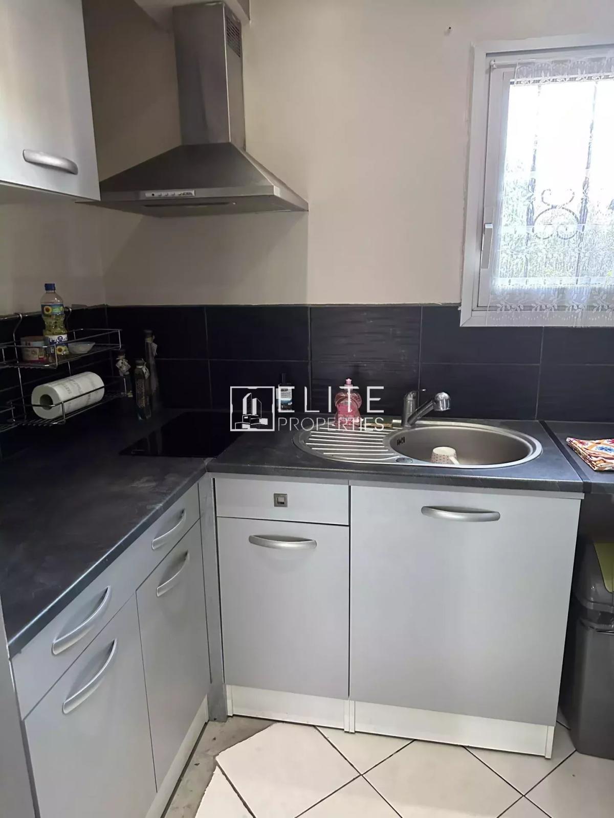 APPARTEMENT DUPLEX 2 PIECES FREJUS