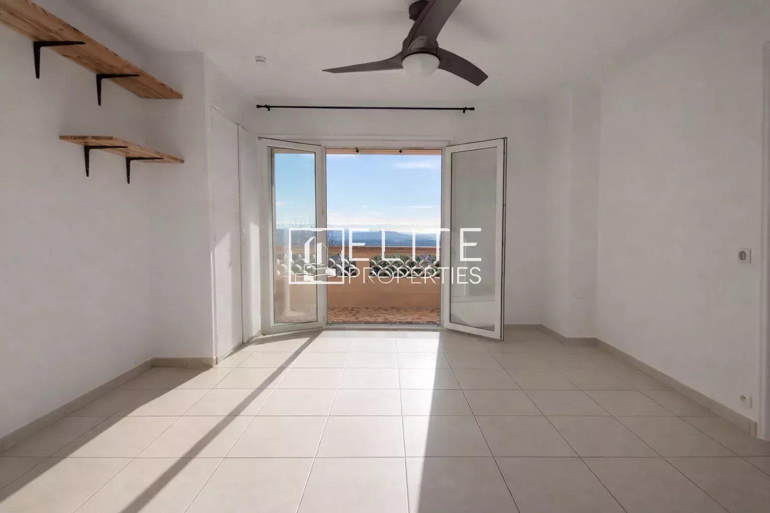 Grasse : Appartement T3 avec Balcon et Cave !