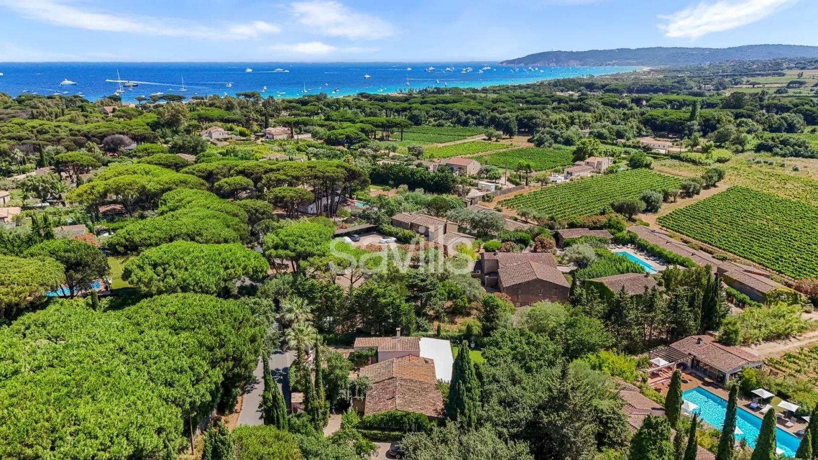 Charmante villa provençale à coté de Tahiti Beach