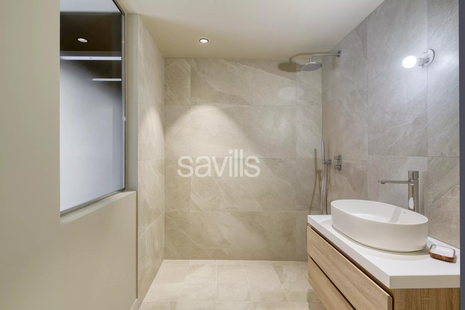 Élégante villa de plain pied au cœur des vignes, à quelques pas de la Plage de Pampelonne