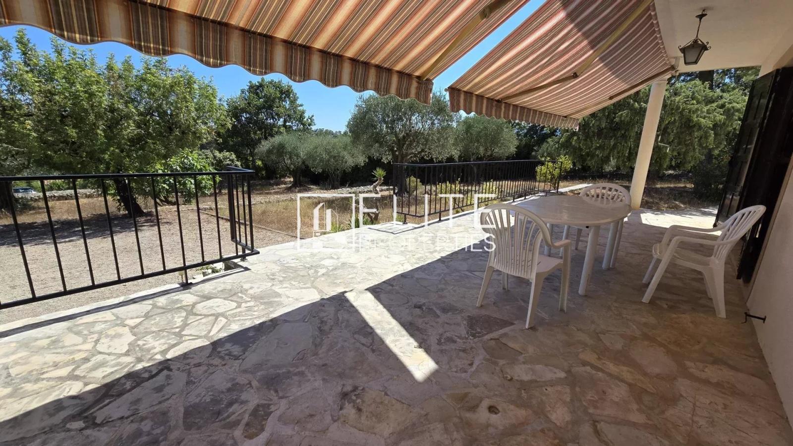 APPARTEMENT 3 PIÈCES EN BAS DE VILLA 104 m² + TERRAIN DE 1000 m² MOUANS-SARTOUX