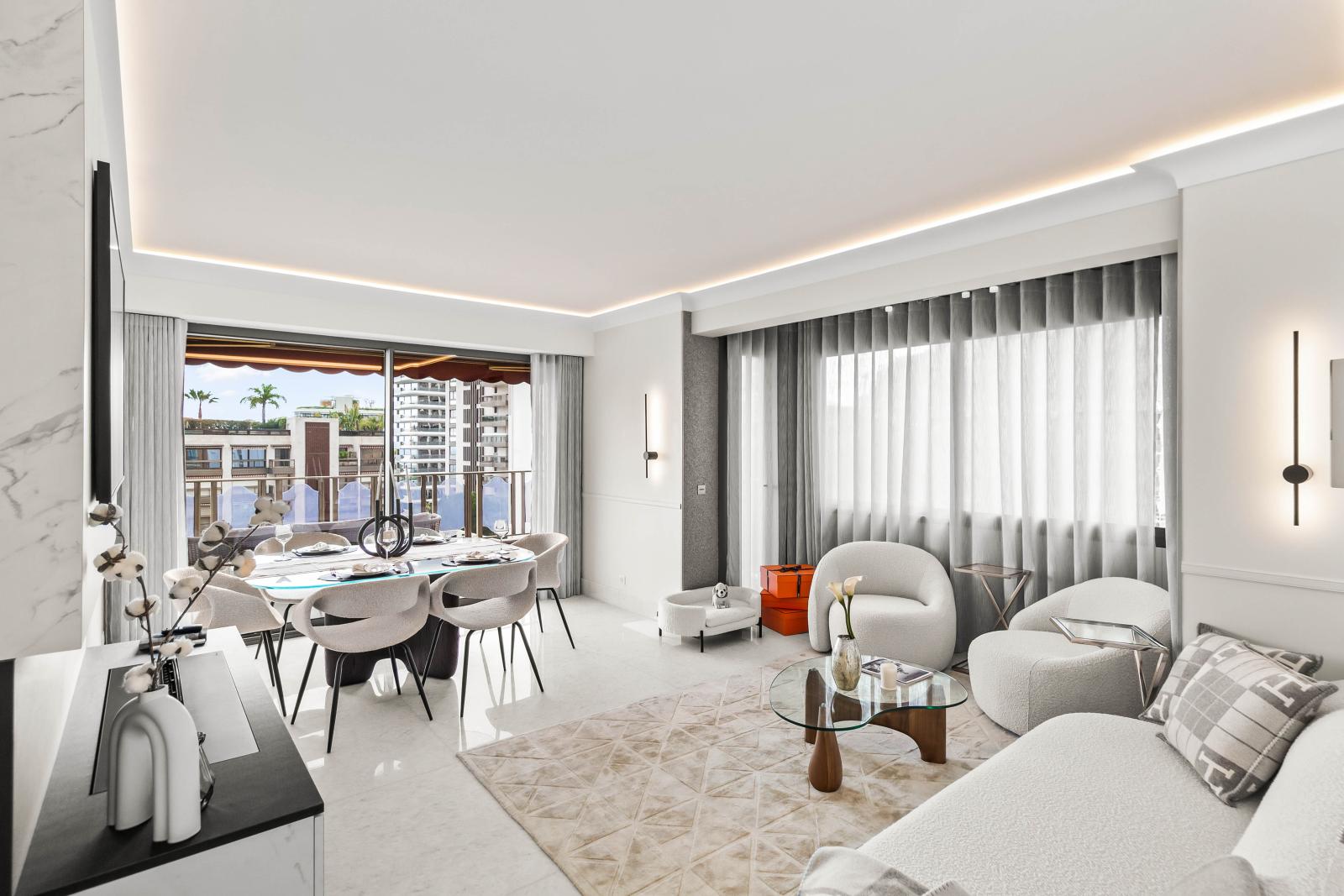 Riviera Palace: 4 Pièces Entièrement Rénové avec Vue Mer & Casino