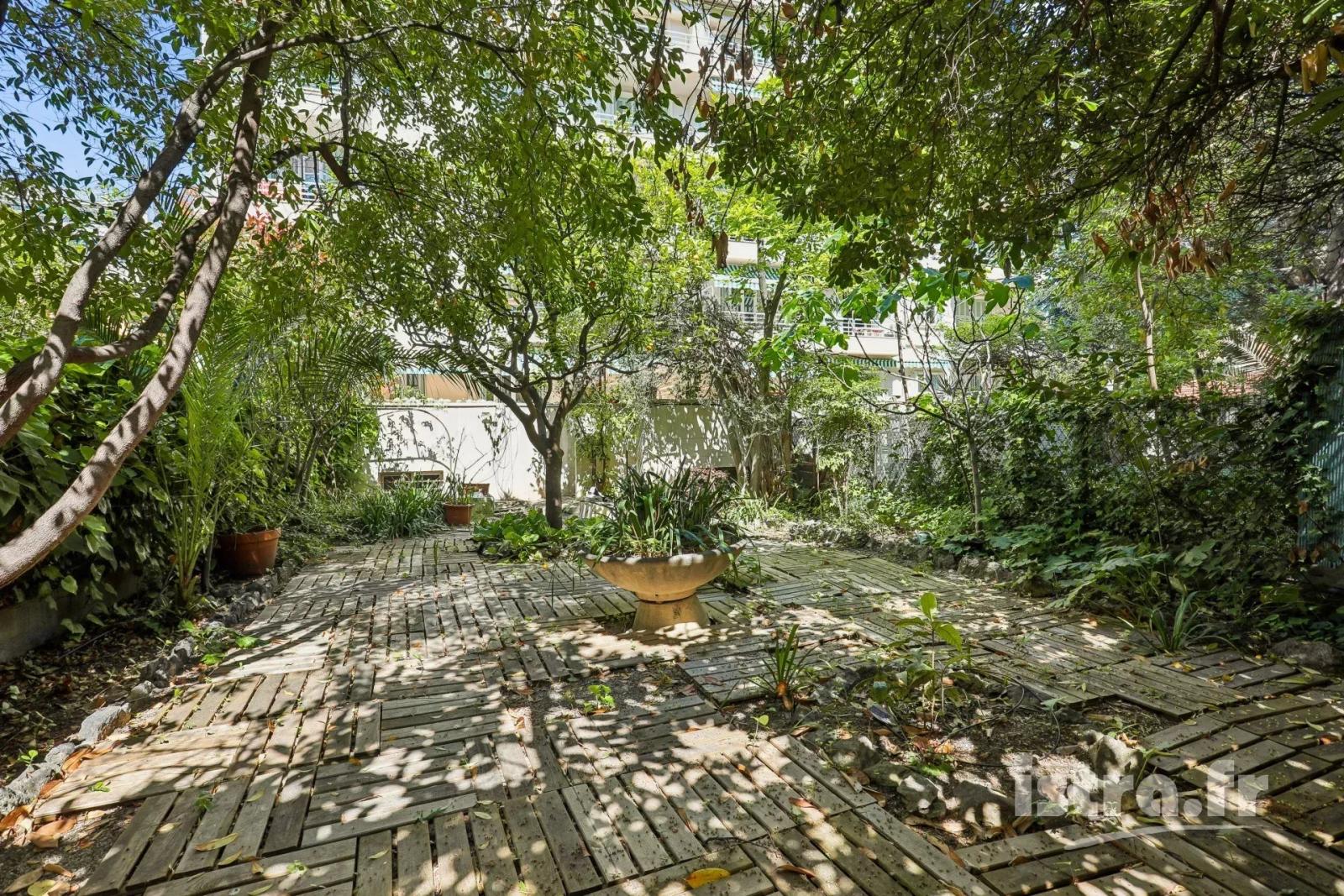 Nice Baumettes : joli appartement avec terrasse et jardin