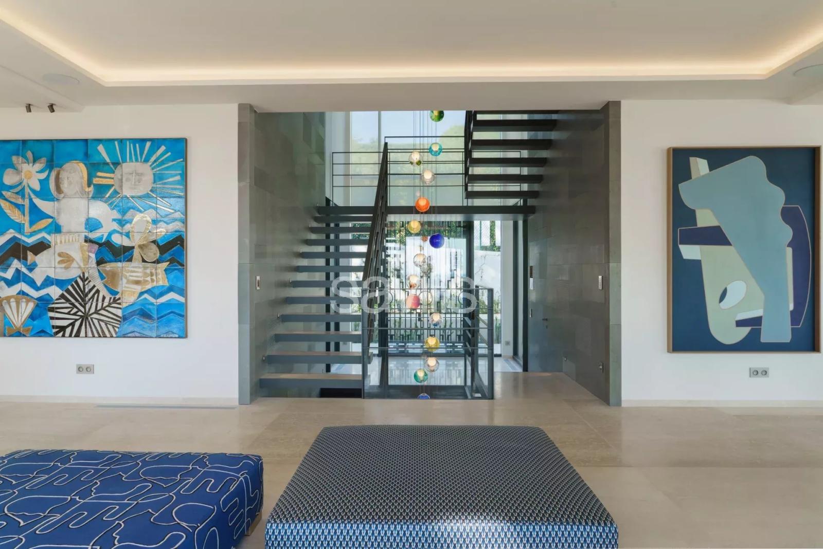 Saint-Tropez, Villas contemporaines vue mer