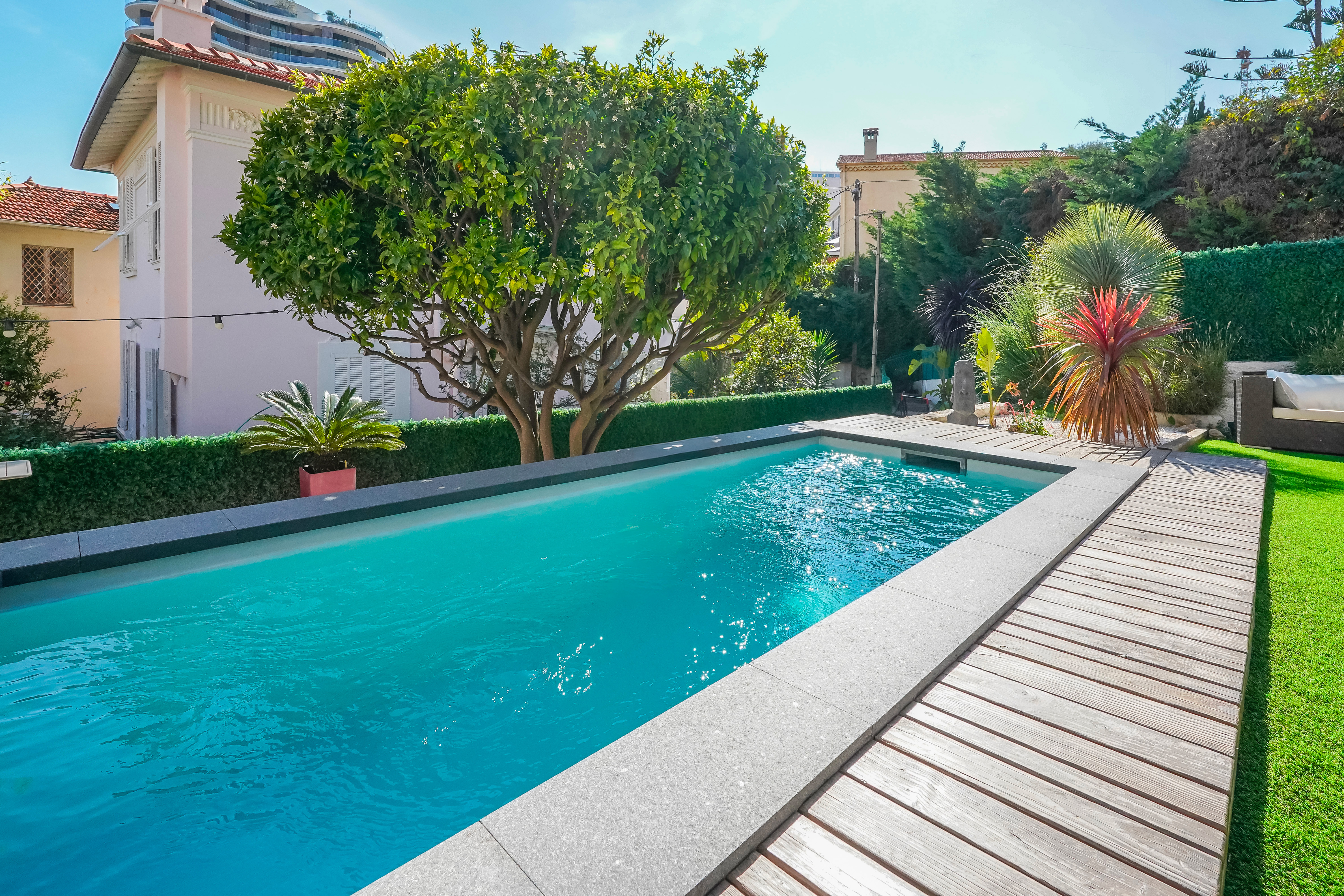 bc30b_piscine-beausoleil-valeri-agency-by-jm-barei-cap-d-ail-1774541212.jpg