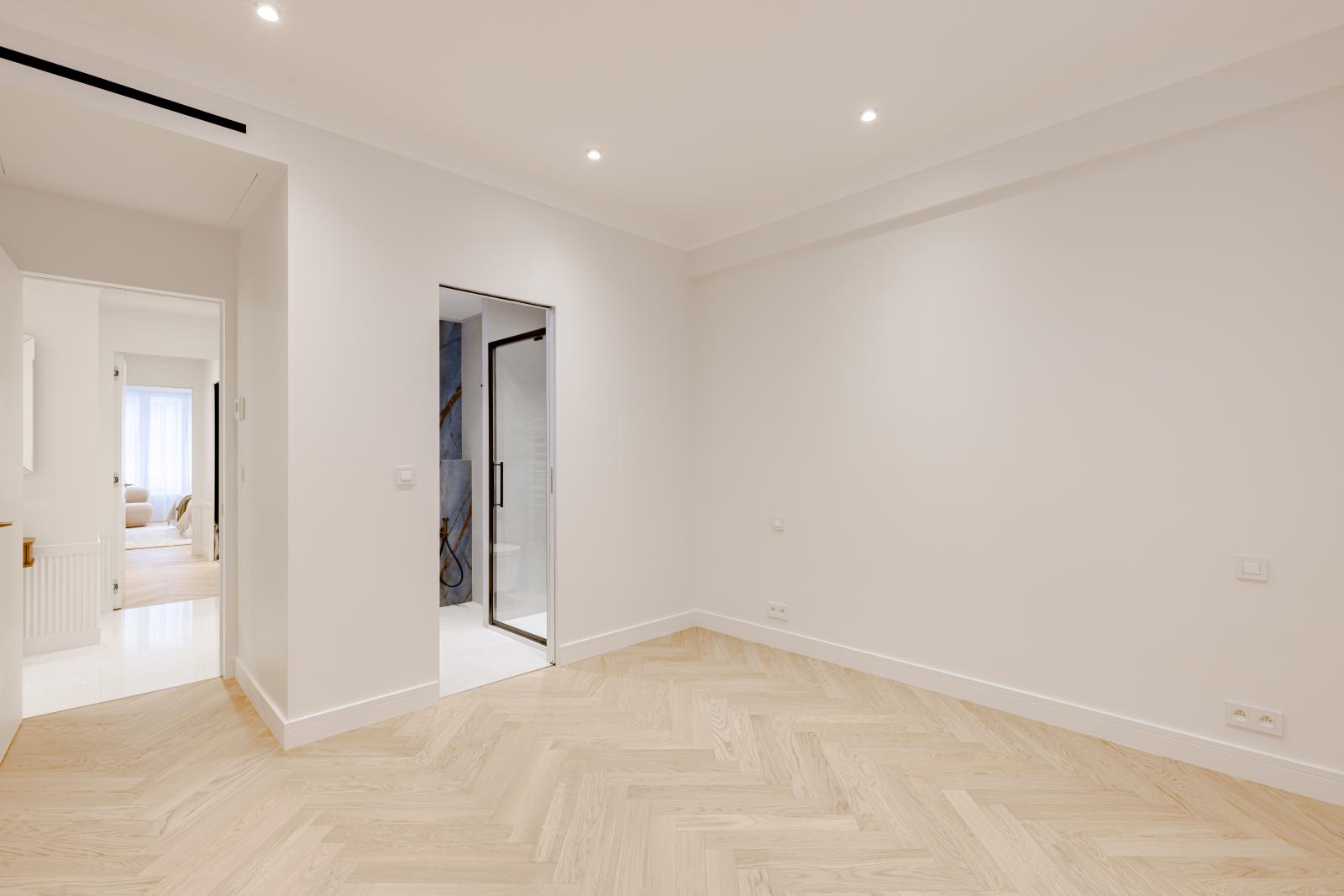 MAGNIFIQUE 3 CHAMBRES RÉNOVÉ