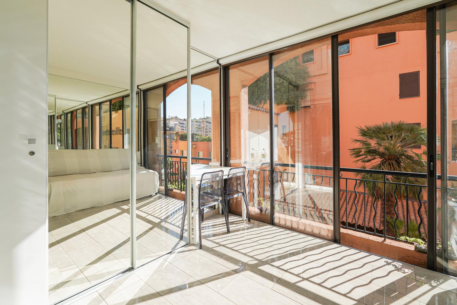 PORT DE FONTVIELLE - STUDIO - VUE MER