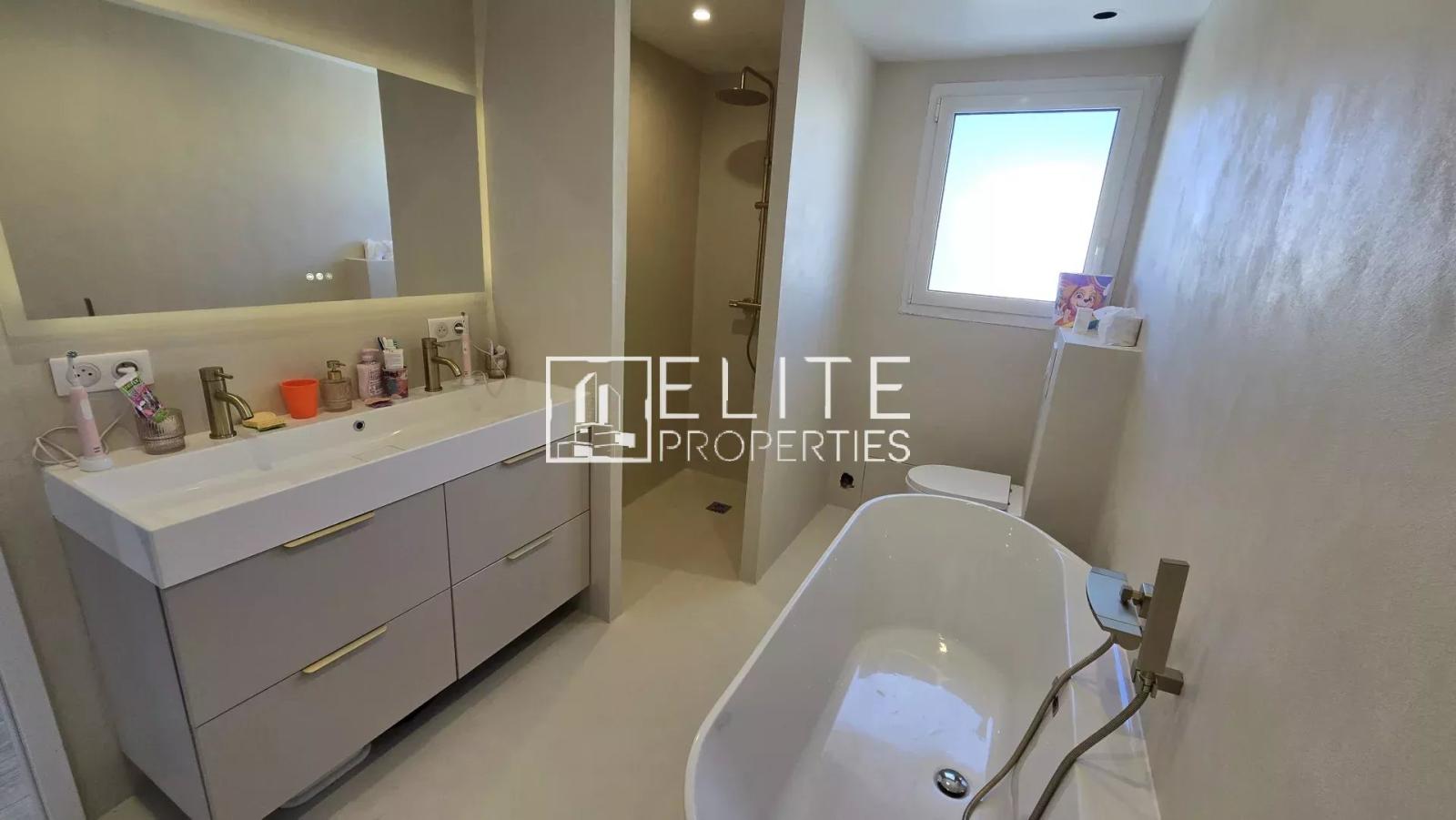 MAISON 7 PIÈCES DE 255 m² – GRASSE