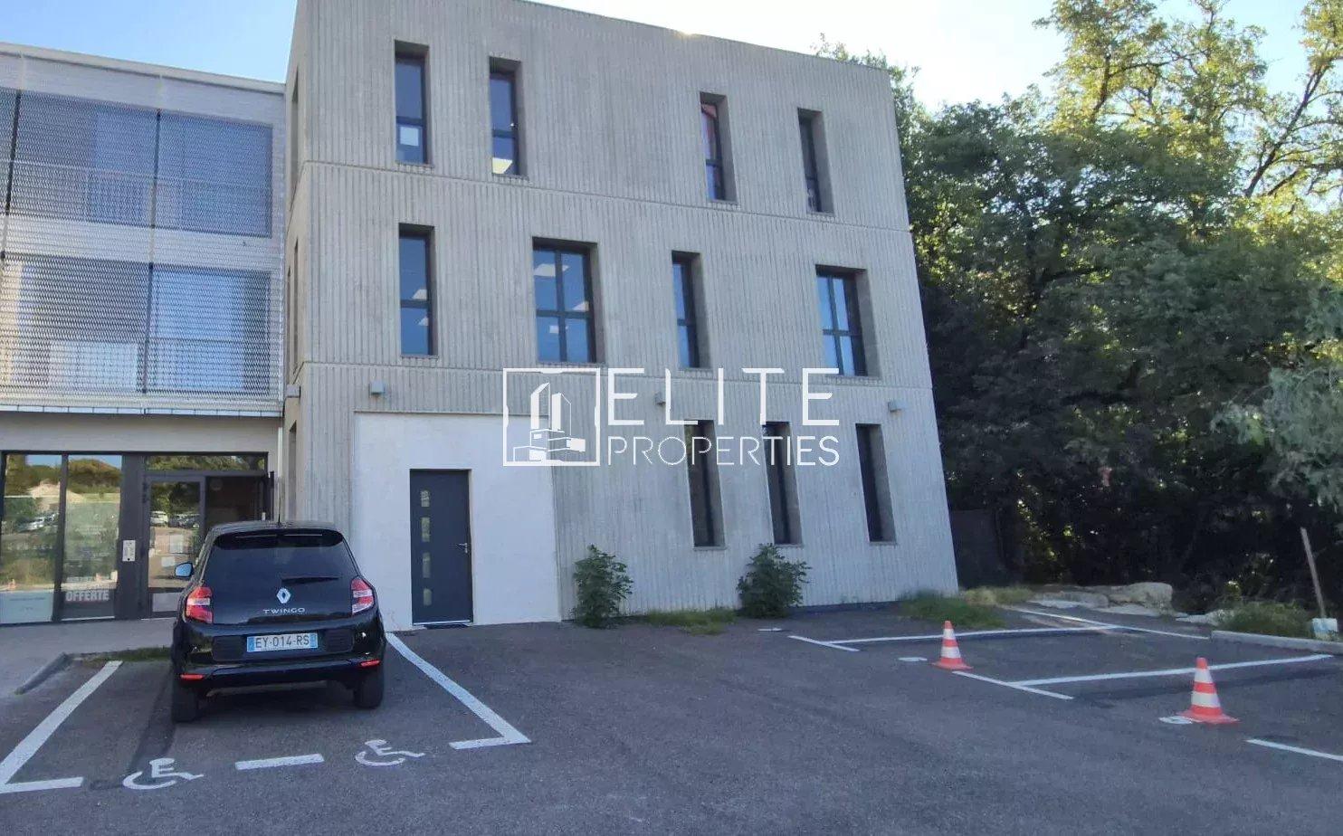 BATIMENT NEUF LOCAL COMMERCIAL GRASSE