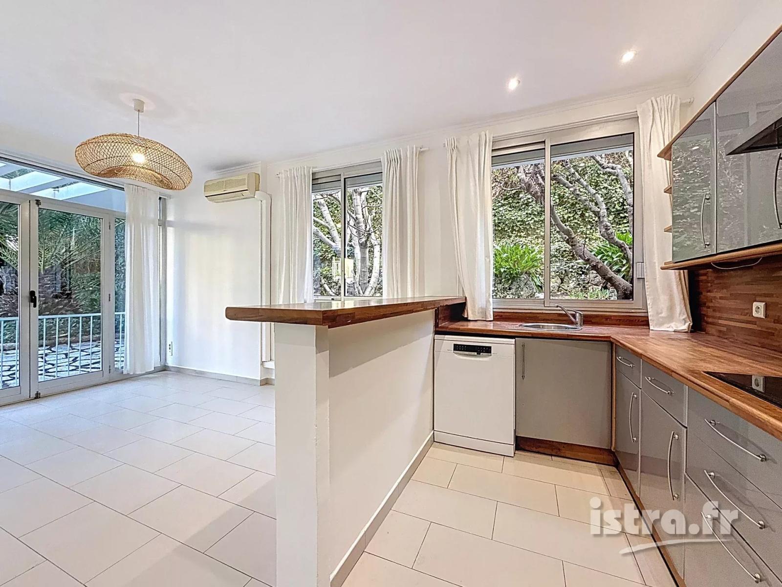 Nice Baumettes – Élégant 3 pièces de plain-pied à deux pas de la mer