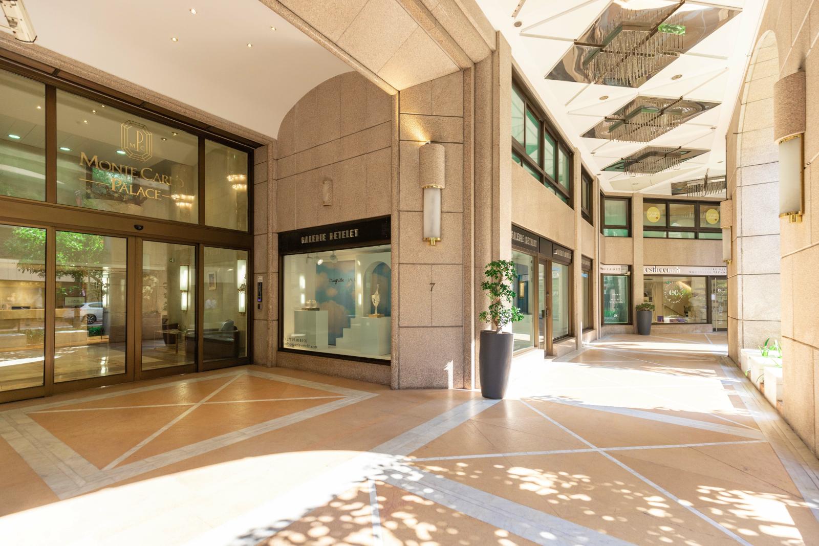 EMPLACEMENT DE PARKING