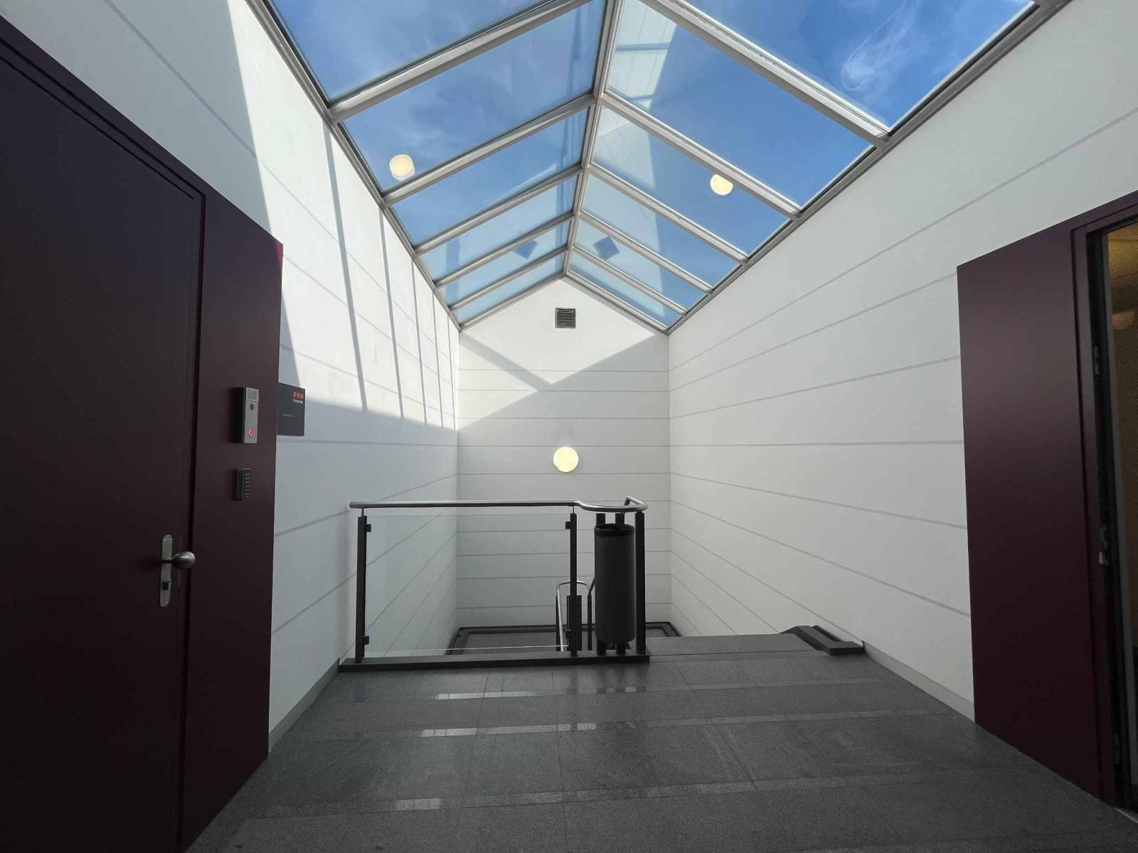 Bureaux de 114m2 - lumineux à proximité de l'aéroport et de la Place des Nations