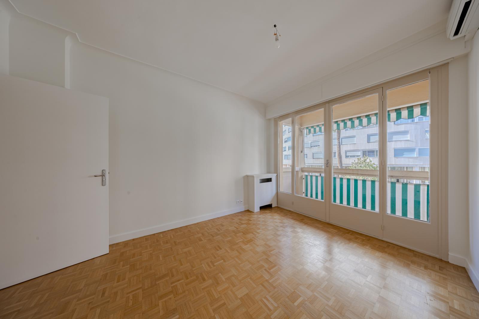 OPPORTUNITE 3 PIÈCES CENTRAL PROCHE DES PLAGES