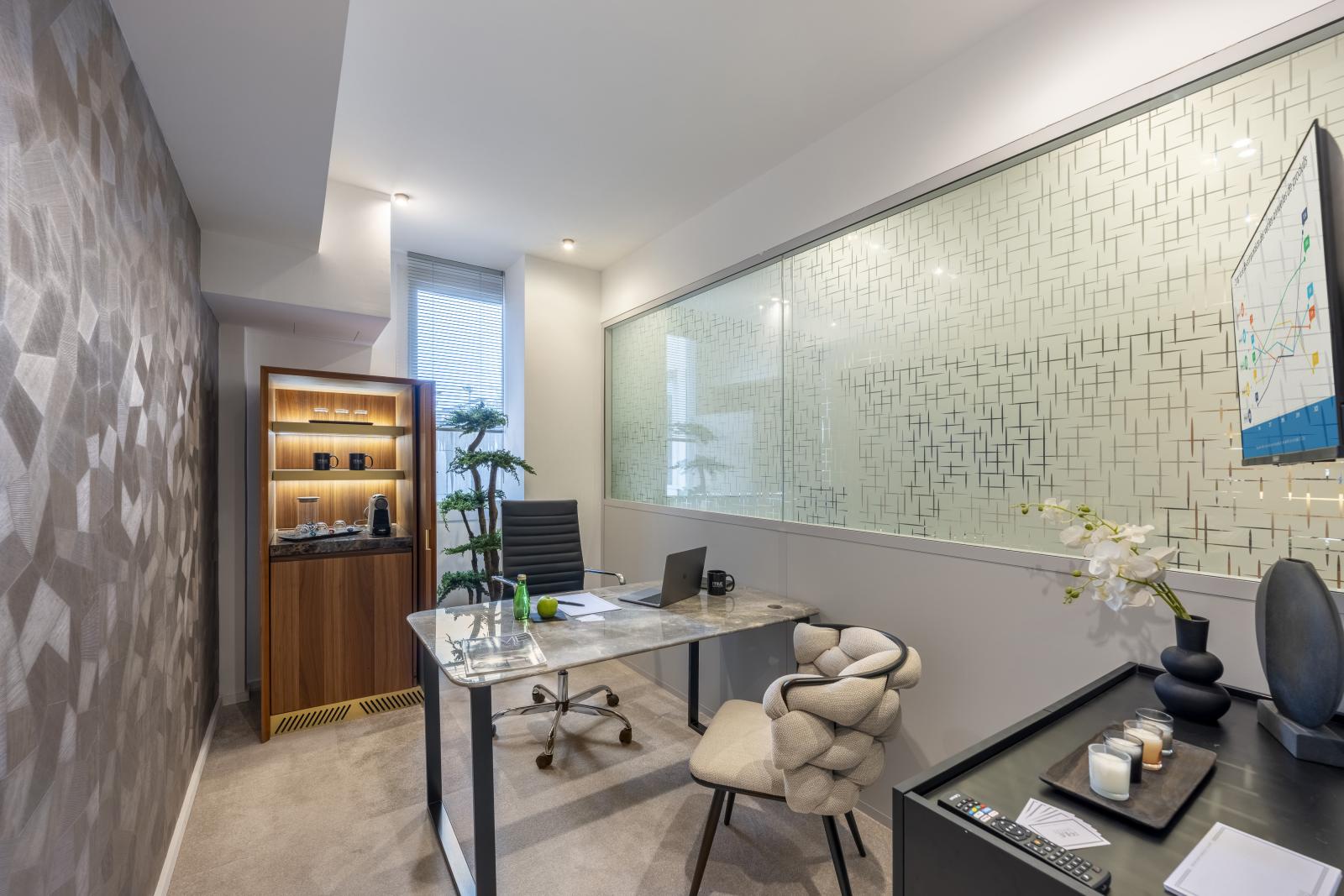 BUREAU PRIVE DANS CENTRE D'AFFAIRES