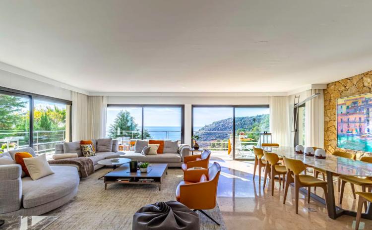 MAGNIFIQUE VILLA CONTEMPORAINE