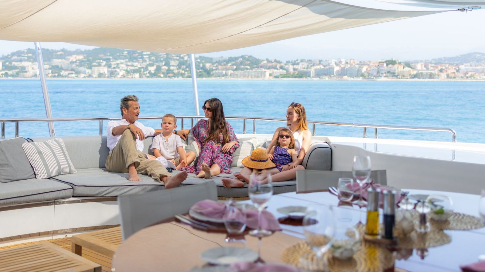 vxeKe_luxury_cruise.jpg