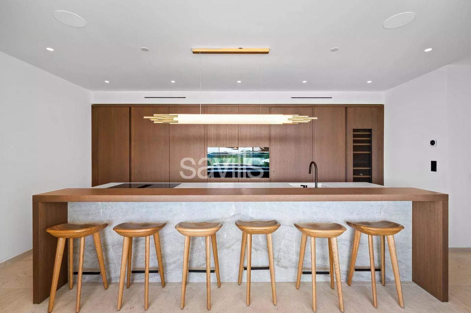 Villa contemporaine avec vue d'exception – Mer et Campagne – Proximité de Pampelonne et l'Escalet