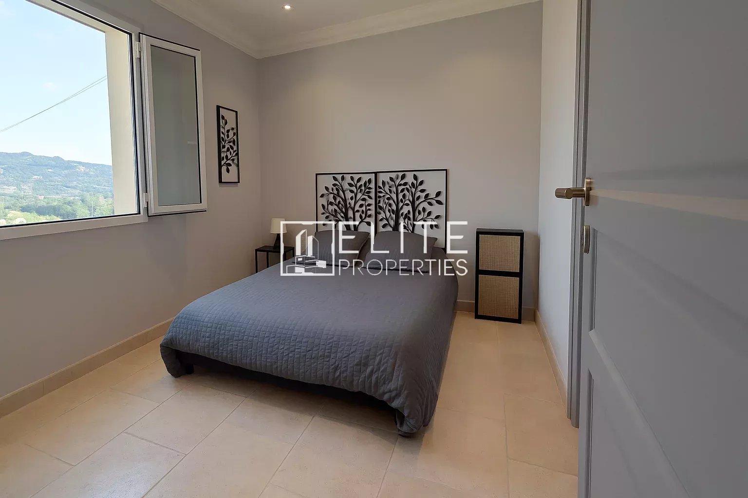 COUP DE COEUR : Villa de maçon + piscine