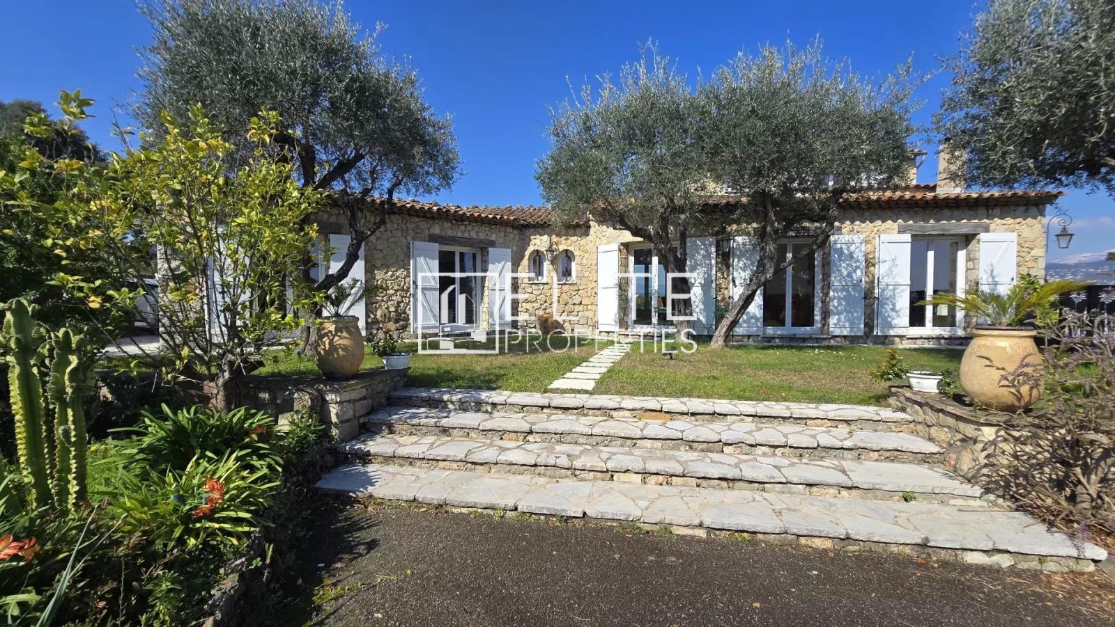 VILLA 7 PIECES 180m² VUE DEGAGEE TANNERON