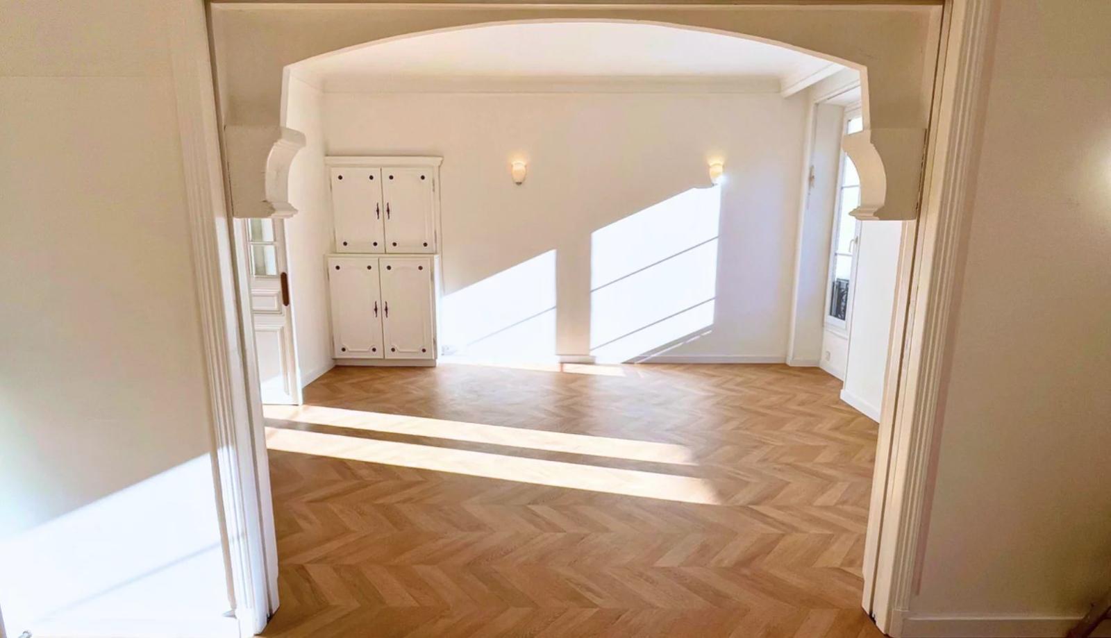 Appartement 4 Pièces à Vendre à Monaco – Immeuble Bourgeois à La Condamine.