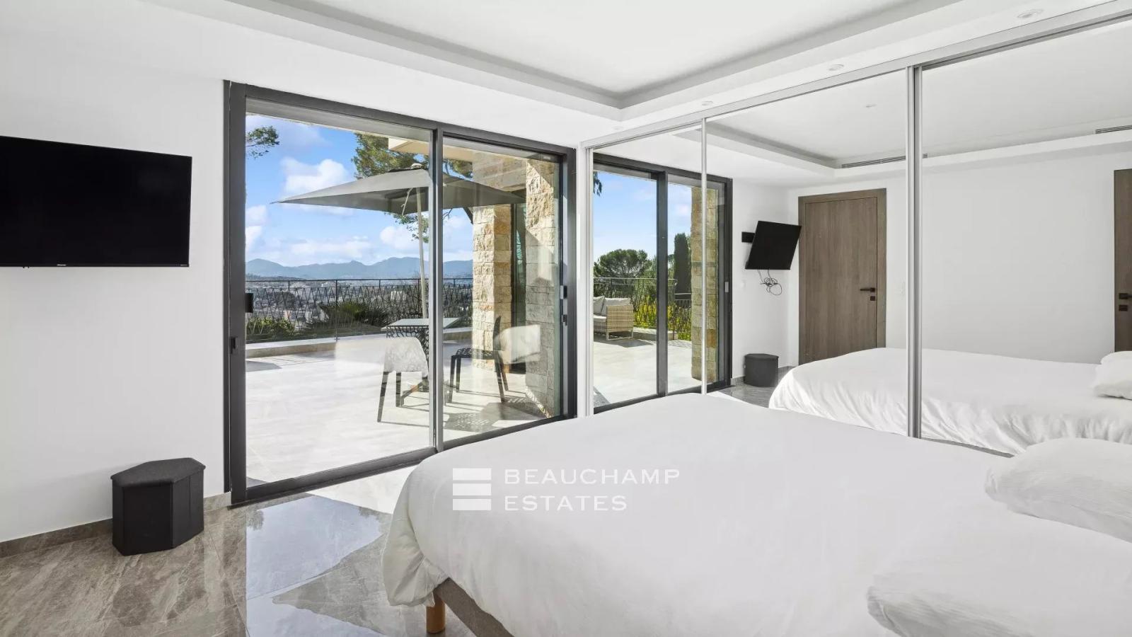 Villa contemporaine 5 chambres avec vue mer - Mougins