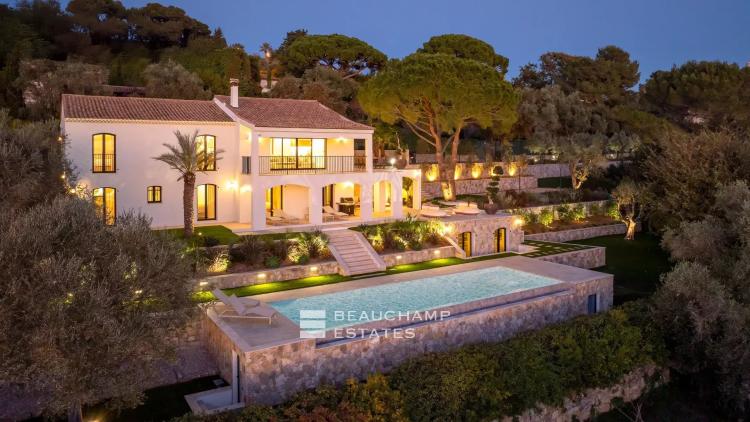 Villa contemporaine avec vue mer 5 chambres - Le Cannet