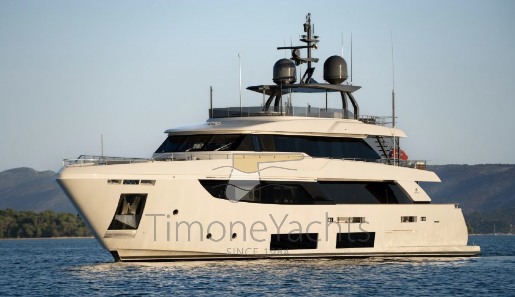 Custom line Navetta 33-img1
