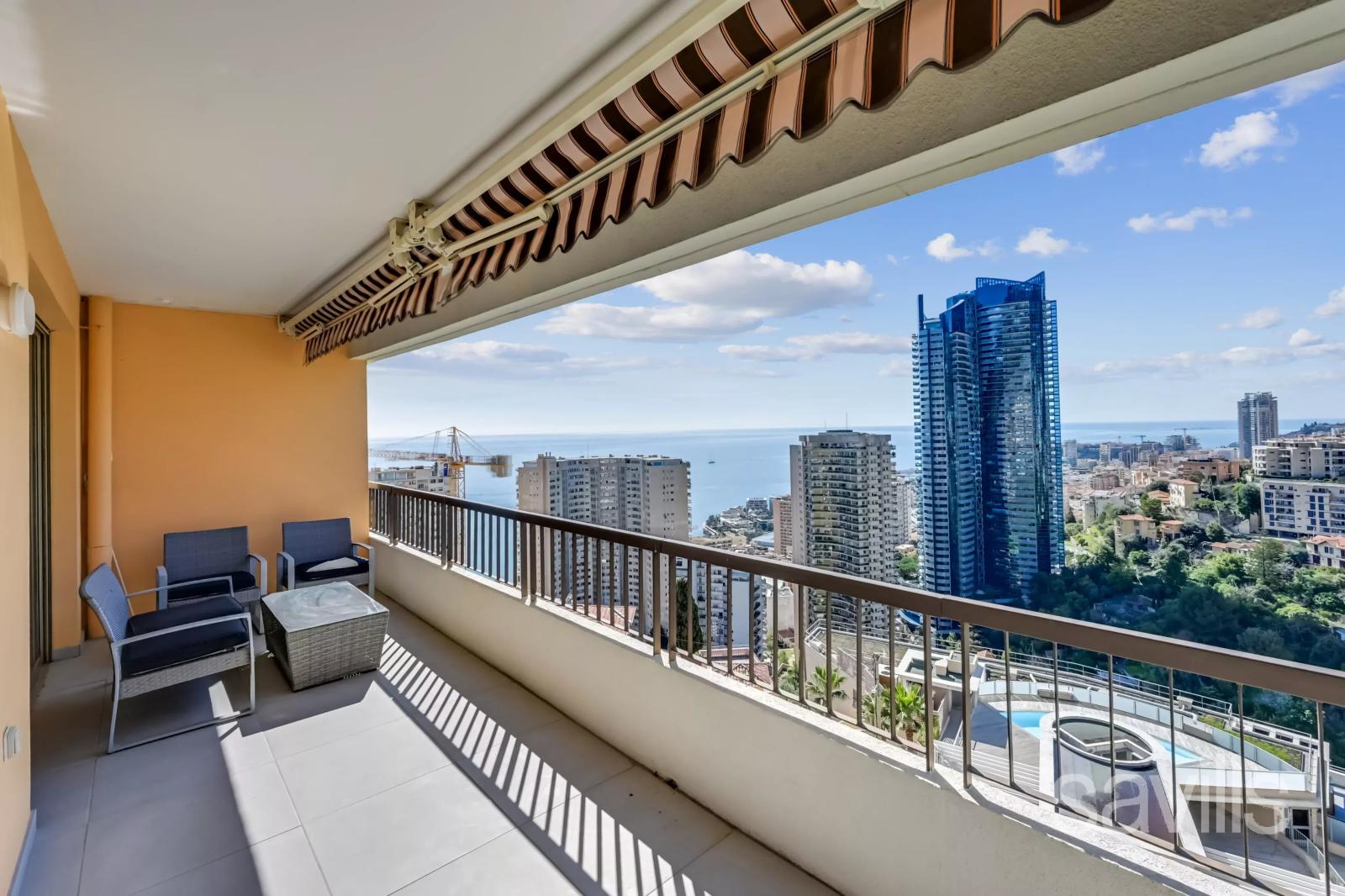 Appartement 4 pièces avec terrasse et vue mer aux portes de Monaco