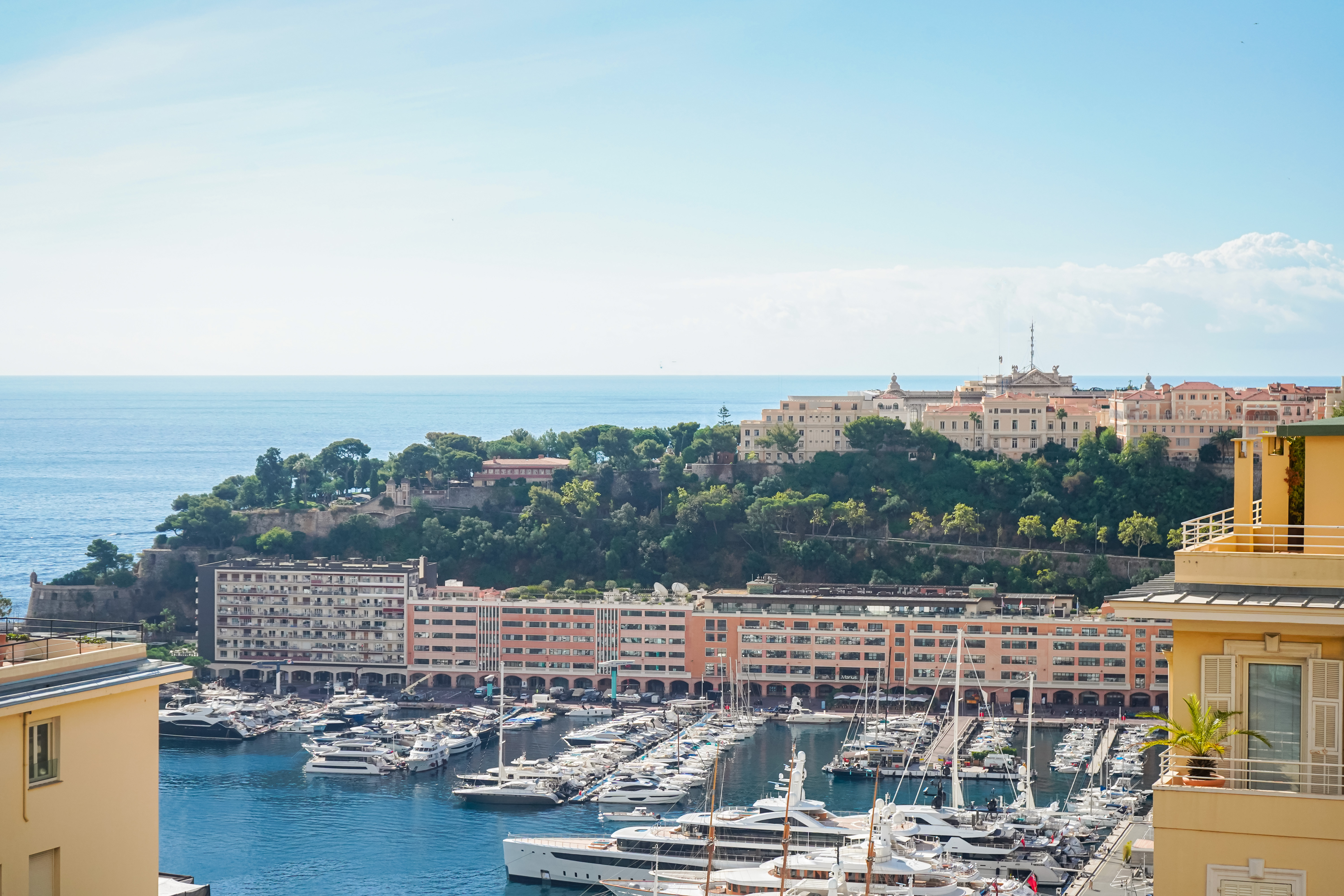 c5oJ1_zoom-palais-vue-mer-monte-carlo-1756970421.jpg