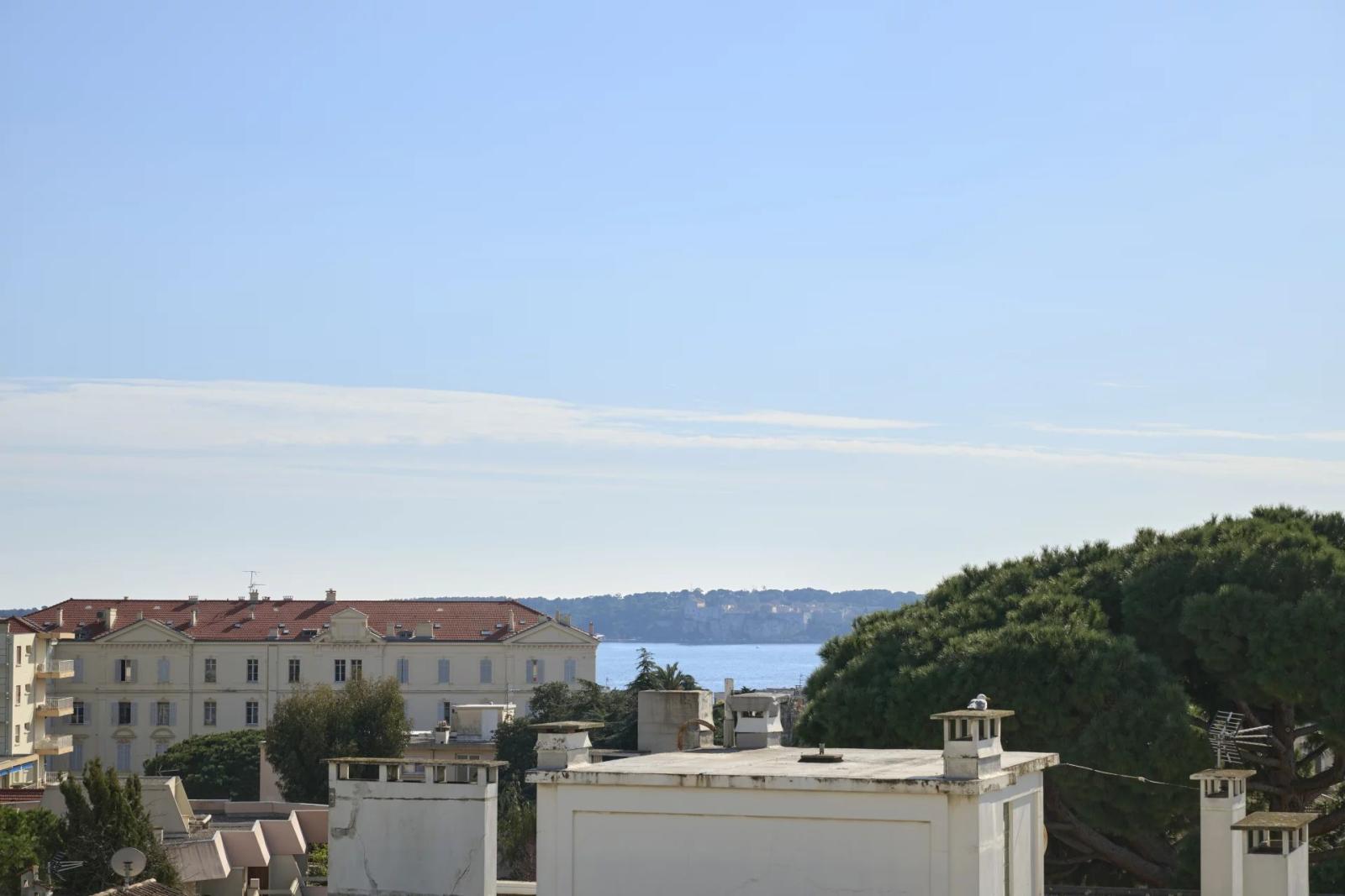 CANNES - BASSE CALIFORNIE - VUE MER - 3P LUXE