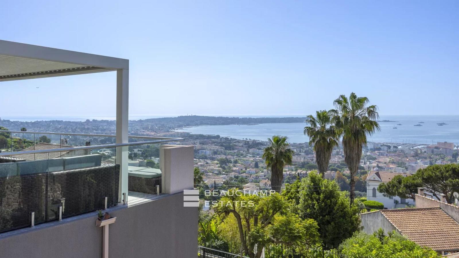 Exclusivité - Villa moderne 5 chambres avec vue mer panoramique - Golfe Juan