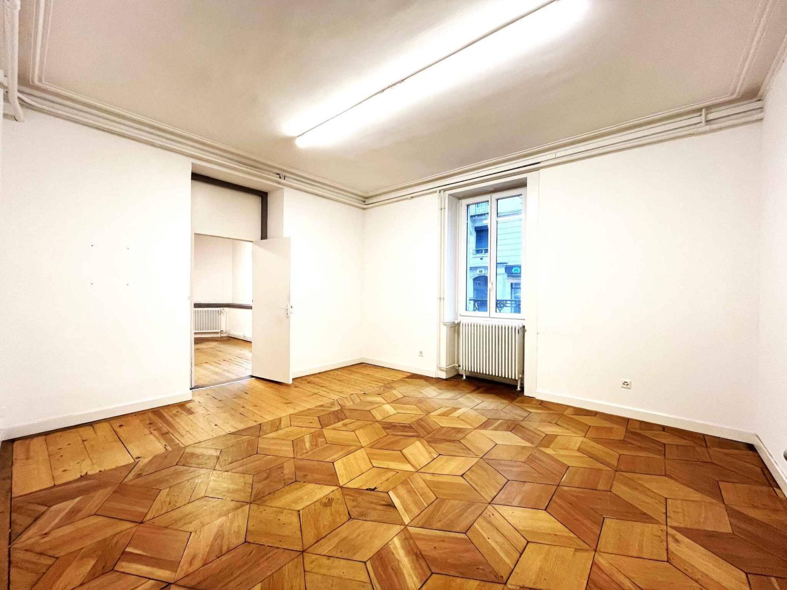 Bureaux de 110m2  - proche Gare