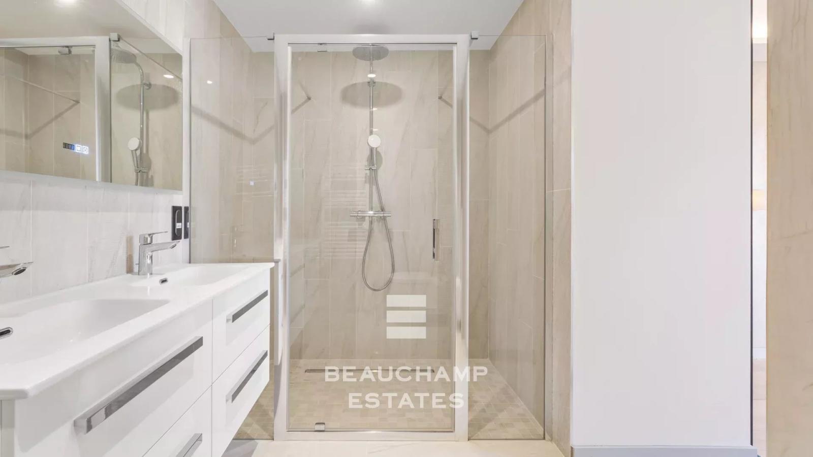 Appartement 4 chambres avec jardin et piscine - Saint-Jean-Cap-Ferrat